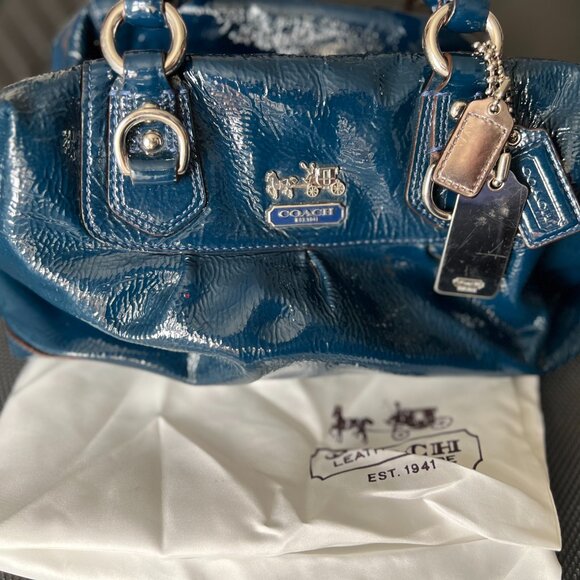 Coach Patent Leather Navy Blue Satchel - Picture 4 of 4